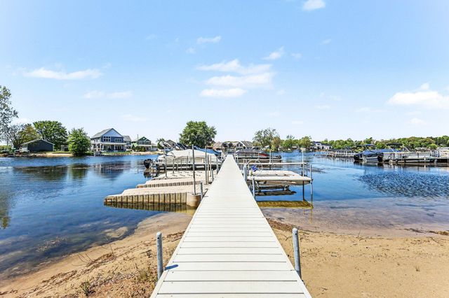 317 Outlook Cove Drive, La Porte, IN 46350