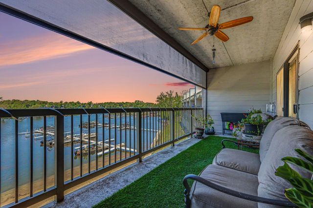 317 Outlook Cove Drive, La Porte, IN 46350