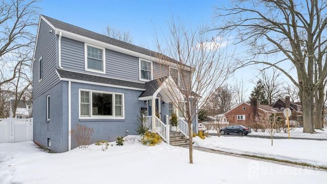 58 Kempson Place, Metuchen, NJ 08840