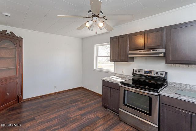 29471 Harriet Street, Millbury, OH 43447
