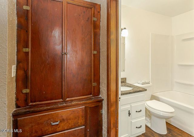 29471 Harriet Street, Millbury, OH 43447
