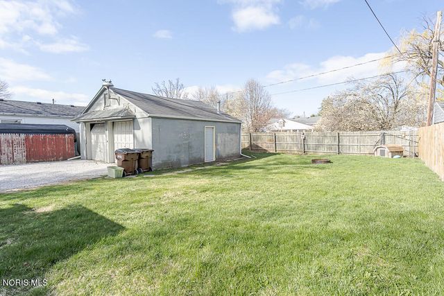 29471 Harriet Street, Millbury, OH 43447