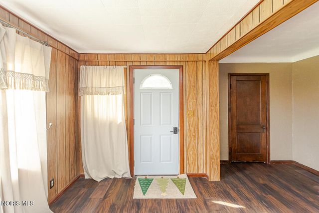 29471 Harriet Street, Millbury, OH 43447