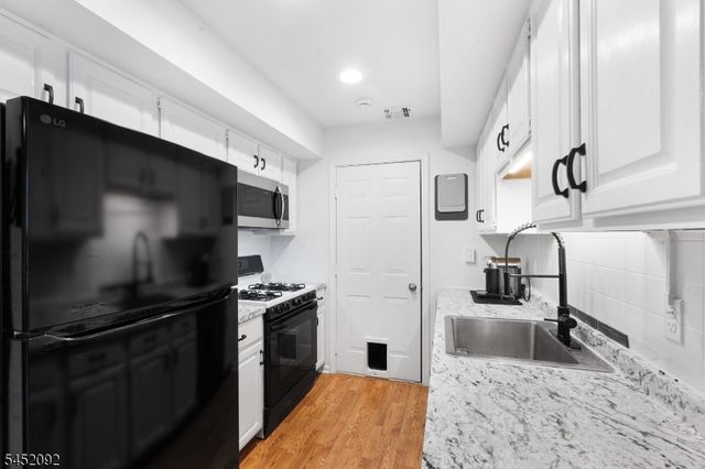 115 Stonyridge Dr 115, Lincoln Park Boro, NJ 07035