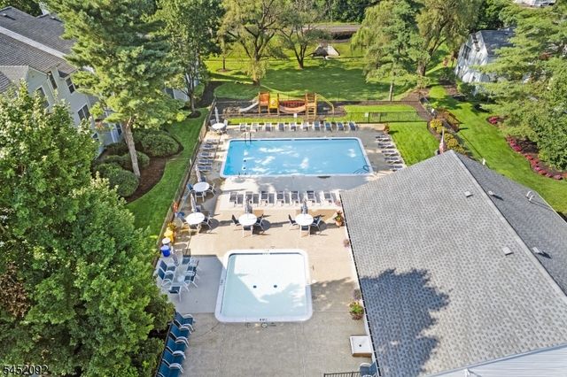 115 Stonyridge Dr 115, Lincoln Park Boro, NJ 07035