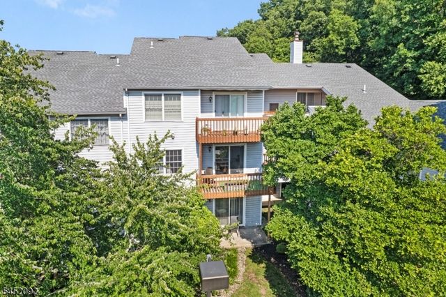 115 Stonyridge Dr 115, Lincoln Park Boro, NJ 07035