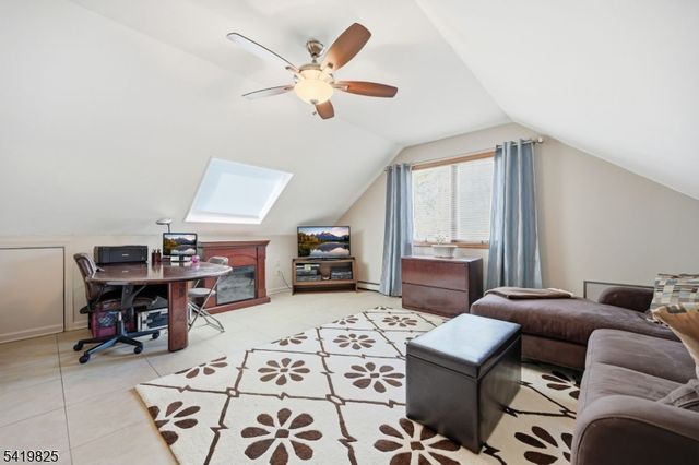 18 Tice Rd, West Milford Twp., NJ 07421