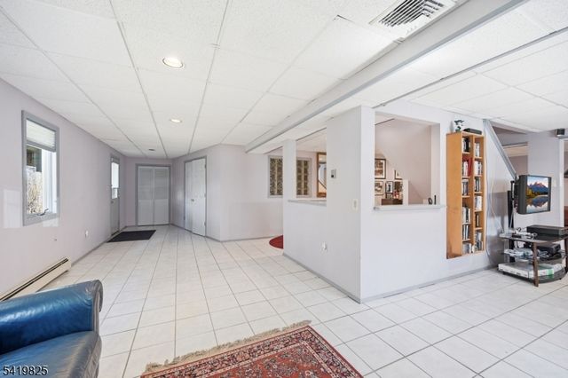18 Tice Rd, West Milford Twp., NJ 07421