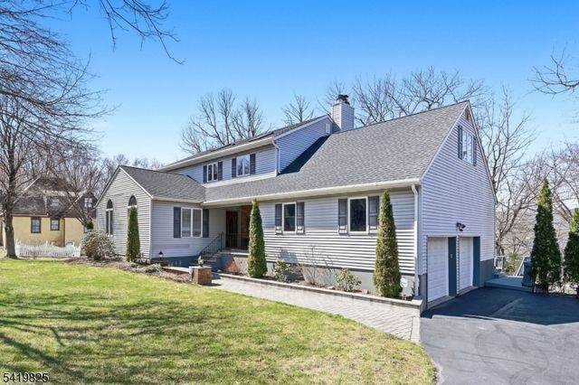18 Tice Rd, West Milford Twp., NJ 07421