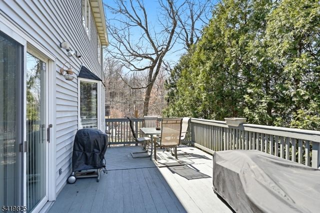 18 Tice Rd, West Milford Twp., NJ 07421
