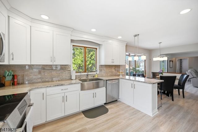 18 Tice Rd, West Milford Twp., NJ 07421