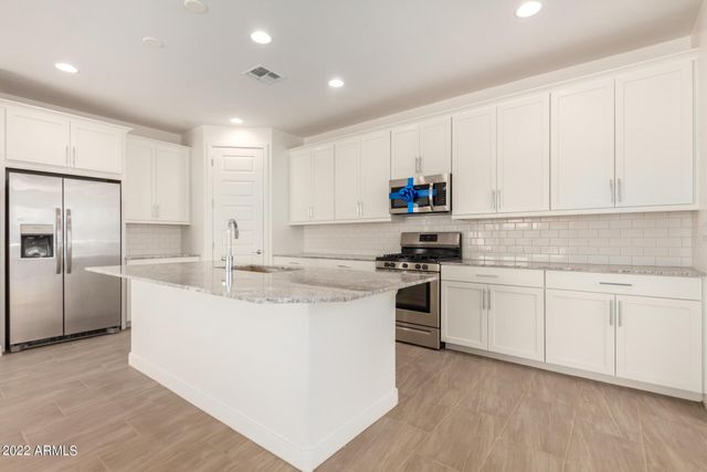 132 E Teakwood Drive, Chandler, AZ 85249