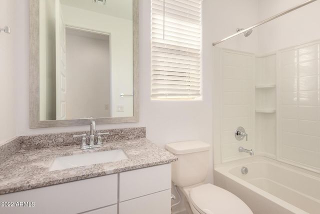 132 E Teakwood Drive, Chandler, AZ 85249
