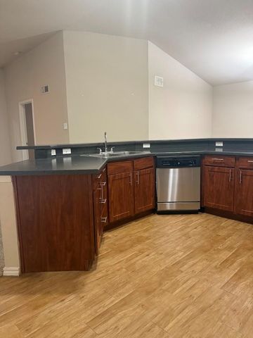 6804 N Capital Of Texas Highway 322, Austin, TX 78731
