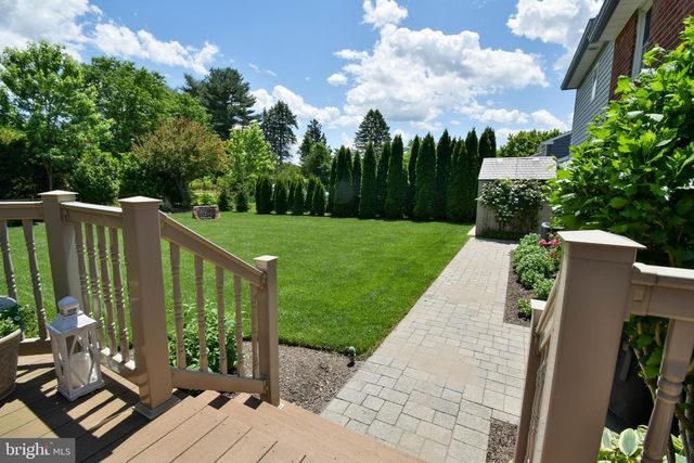 708 LINCOLN DR, Brookhaven, PA 19015