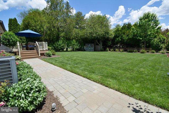 708 LINCOLN DR, Brookhaven, PA 19015