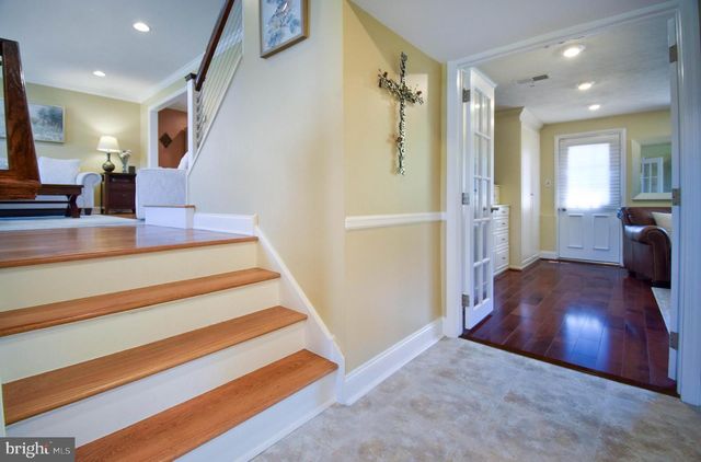 708 LINCOLN DR, Brookhaven, PA 19015