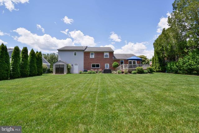 708 LINCOLN DR, Brookhaven, PA 19015