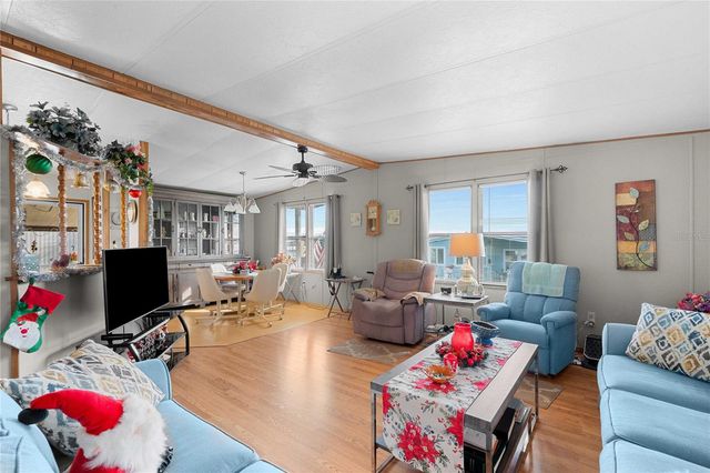 37817 GRANADA AVENUE, Zephyrhills, FL 33541