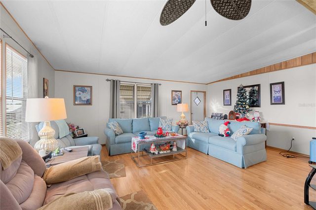 37817 GRANADA AVENUE, Zephyrhills, FL 33541