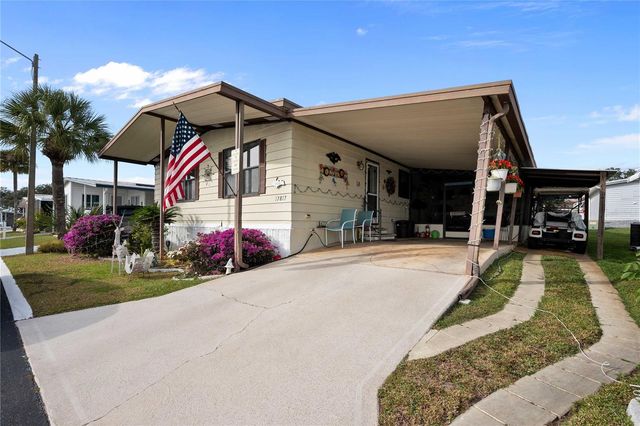 37817 GRANADA AVENUE, Zephyrhills, FL 33541