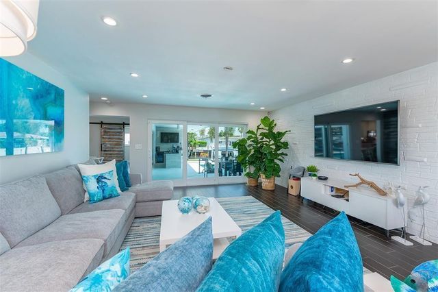 2791 NE 9th Court, Pompano Beach, FL 33062