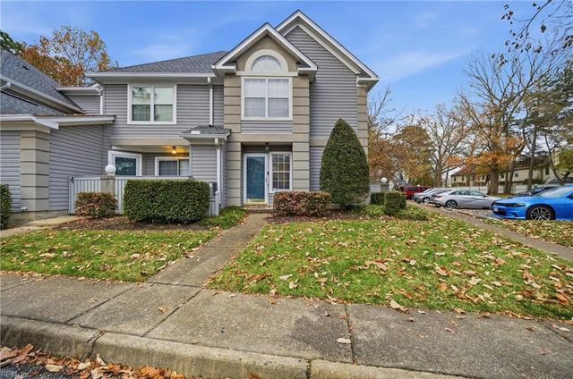 818 Rue Marseille, Chesapeake, VA 23320