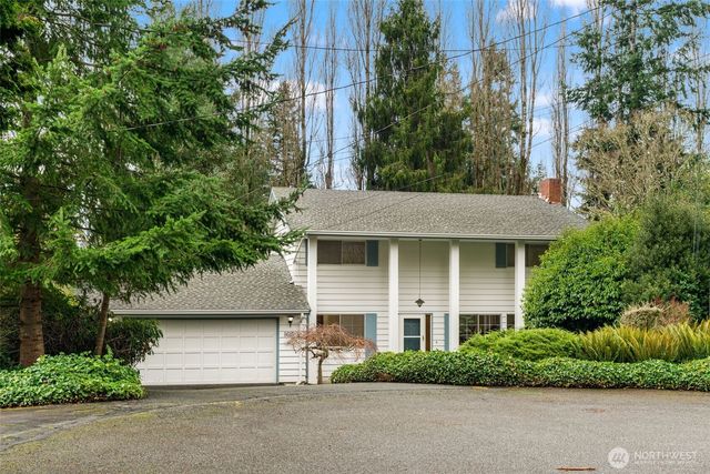 8615 194th Place SW, Edmonds, WA 98026