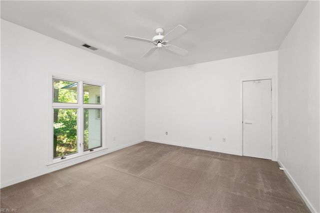2677 Shorehaven DR, Virginia Beach, VA 23454