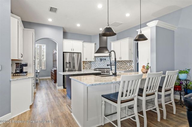 12277 Eskimo Curlew Road, Weeki Wachee, FL 34614