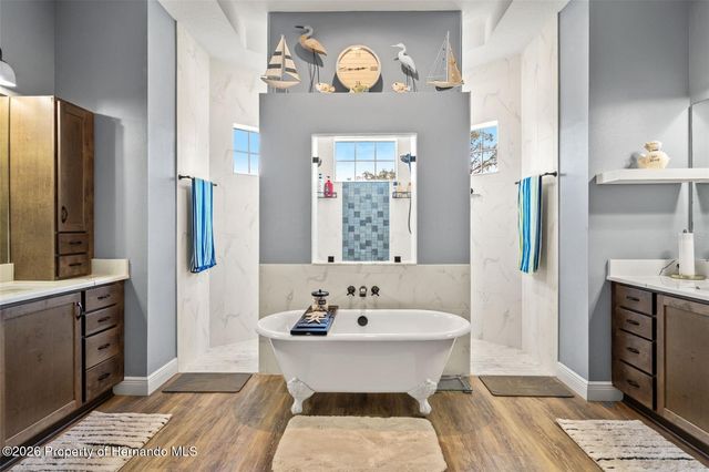 12277 Eskimo Curlew Road, Weeki Wachee, FL 34614