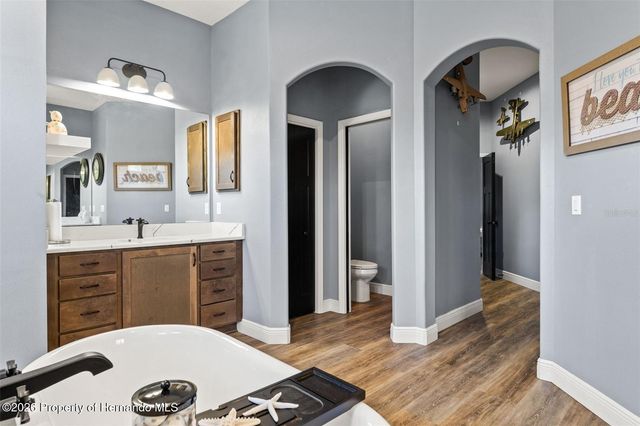 12277 Eskimo Curlew Road, Weeki Wachee, FL 34614