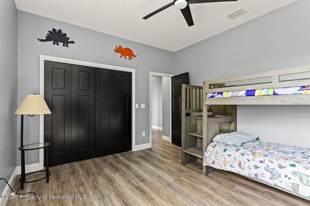 12277 Eskimo Curlew Road, Weeki Wachee, FL 34614