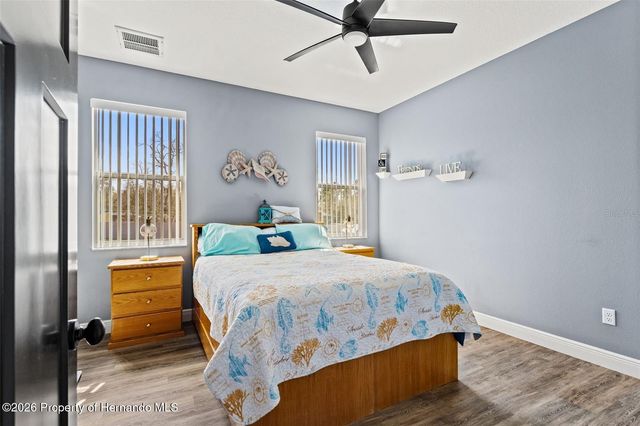 12277 Eskimo Curlew Road, Weeki Wachee, FL 34614