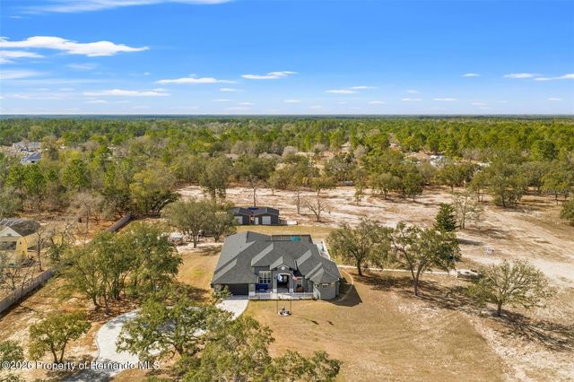 12277 Eskimo Curlew Road, Weeki Wachee, FL 34614