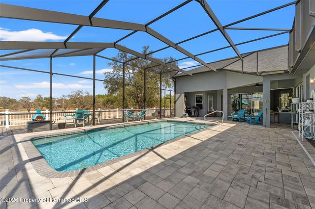 12277 Eskimo Curlew Road, Weeki Wachee, FL 34614