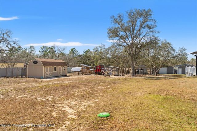 12277 Eskimo Curlew Road, Weeki Wachee, FL 34614