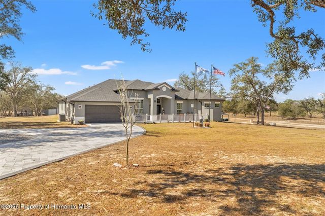 12277 Eskimo Curlew Road, Weeki Wachee, FL 34614