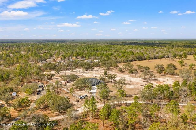 12277 Eskimo Curlew Road, Weeki Wachee, FL 34614