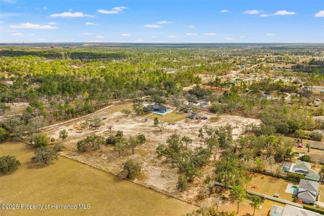 12277 Eskimo Curlew Road, Weeki Wachee, FL 34614