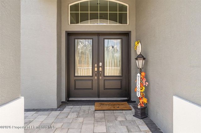 12277 Eskimo Curlew Road, Weeki Wachee, FL 34614