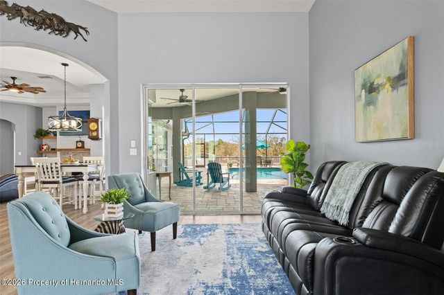 12277 Eskimo Curlew Road, Weeki Wachee, FL 34614