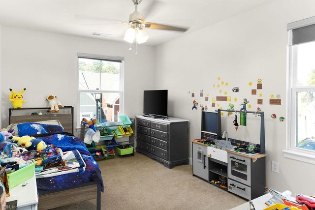 907 Adventure WAY, Chesapeake, VA 23323