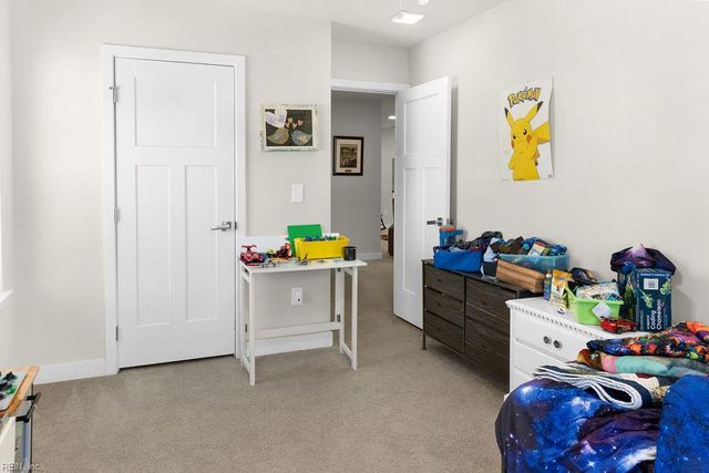 907 Adventure WAY, Chesapeake, VA 23323