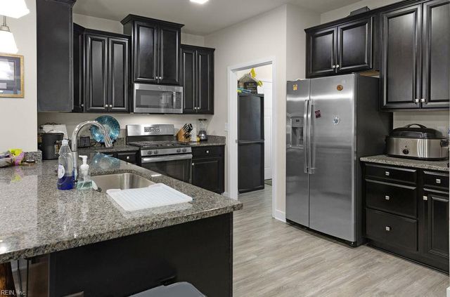 907 Adventure WAY, Chesapeake, VA 23323