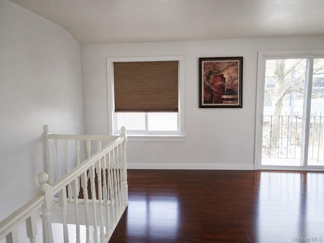 12823 Van Wyck Expressway, Jamaica, NY 11436