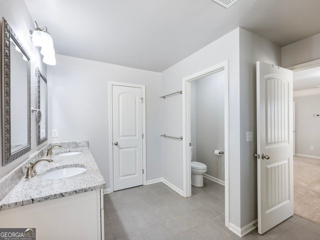 6614 TRAILBLAZER Road, Flowery Branch, GA 30542