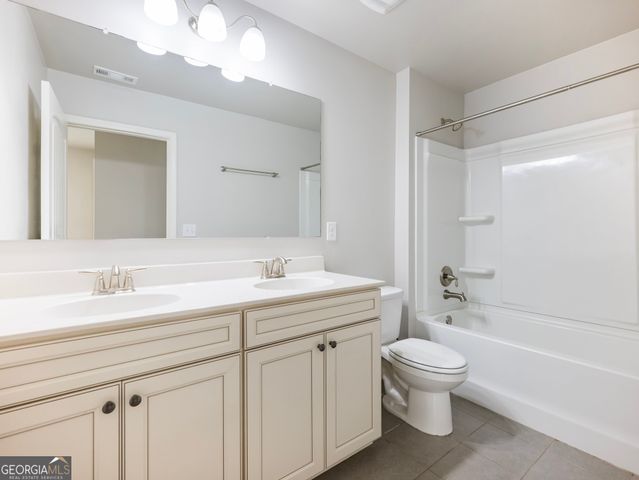 6614 TRAILBLAZER Road, Flowery Branch, GA 30542