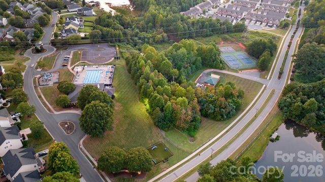 144 Steeplechase Avenue, Mooresville, NC 28117