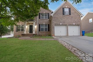 144 Steeplechase Avenue, Mooresville, NC 28117